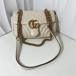 GUCCI Marmont 22 Shoulder Crossbody Bag Matelassé Leather